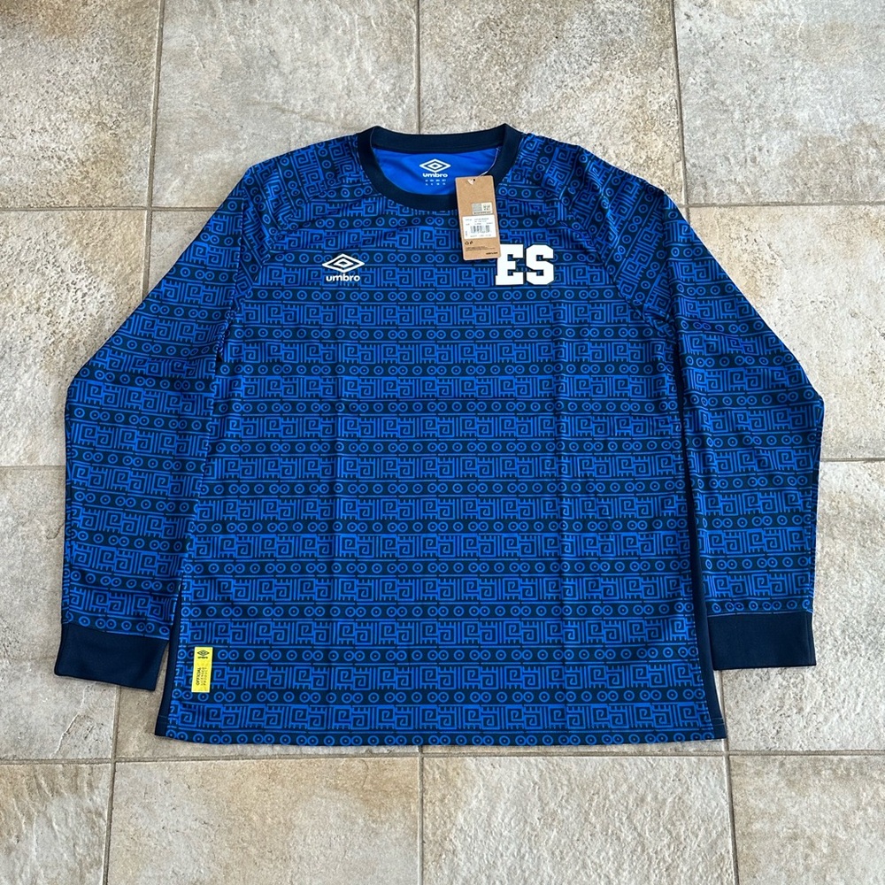 Sold! Umbro Blue and Navy ES Short Sleeve Soccer Jersey
